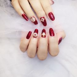 -济南花里美甲美睫