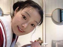 -Fridi Patisserie Cafe