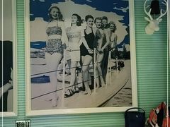 -自由港KTV(王子公主金平店)