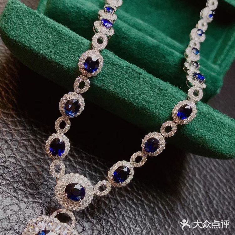 皇家蓝蓝宝石两用款[胜利][胜利][礼花]