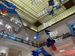 -乐蓬马歇百货公司(Rive Gauche)
