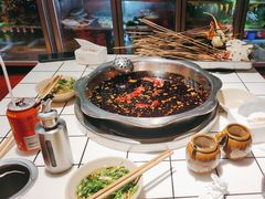 -鼎伙伙火锅串串·10年品牌传承(白象居总店)