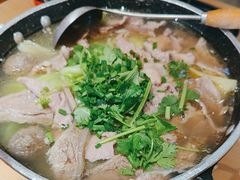 -川堂风·跷脚牛肉·乐山爆炒(宝山日月光店)