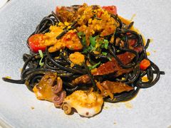 膏蟹海鲜墨鱼面-农畉LONFOOD(福田星河COCOPark店)