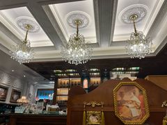 -秘密旅行Bonjour(黑金冠 江南西店)
