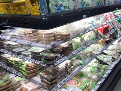 -盒马鲜生(红莲店)