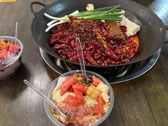 -黄潇洒老火锅(九眼桥宏济巷店)