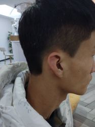 -米娜护肤造型