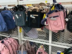 -BIGOFFS 超级折扣(仁恒伊势丹店)