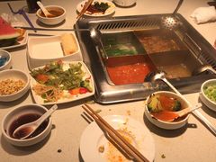 -海底捞火锅鲜切牛肉主题店(长寿路店)