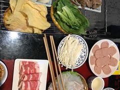 -重庆三峡火锅城(梅林店)