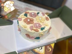-小苍兰风铃草蛋糕甜品(沈阳店)