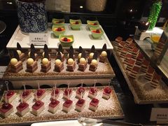 -岷山饭店-芝芝自助餐厅