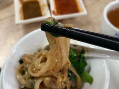 湿炒粿条-华威达牛庄(黄埔大道西店)