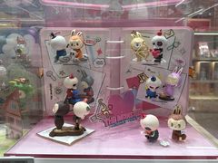 -泡泡玛特POPMART(杭州乐堤港店)