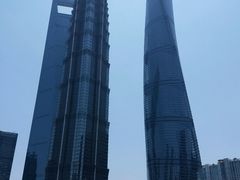 -陆家嘴空中步行连廊