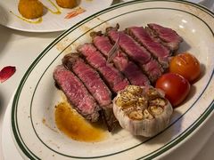 -MONICH牛排融合餐厅(和义大道购物中心店)