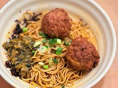 -佬钱湾仔(衣裳街店)