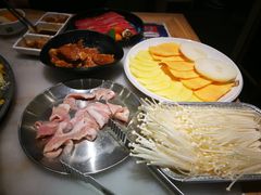 -韩宫宴烤肉·料理(宝山万达店)