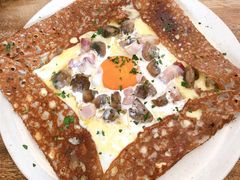 鸡蛋蘑菇熏肉荞麦可丽饼-RAC BAR(安福路店)