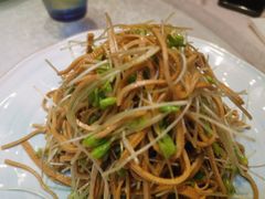 豆苗拌豆腐丝-伊祥·敦煌楼