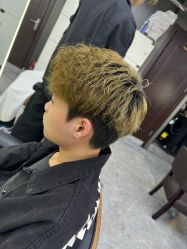 -藤野造型烫发染发