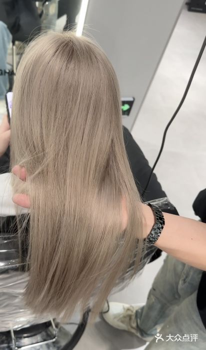 3AM HAIR SALON烫发染发接发(西康路店)图片