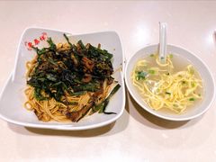 开洋葱油拌面-东泰祥生煎馆(重庆北路店)