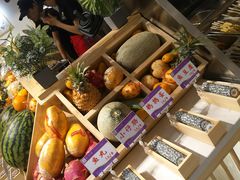 -花馬肆.云南过桥米线(汉神购物广场现场熬汤店)
