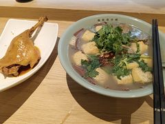 -金原鸭血粉丝汤·汤包·脆皮烤鸭(南京博物院店)