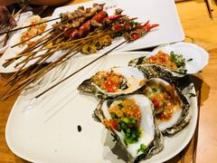 烤湛江生蚝-木屋烧烤(紫荆广场店)