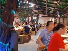 大堂-海岛八号龙虾烧烤田鸡(蓝天路总店)