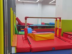 -蜩动儿童运动成长馆(恒生万鹂广场店)