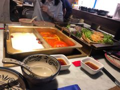 -尚尚仙·酸汤猪手·猪肚鸡火锅(华联万柳购物中心店)