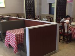 -鲁班小馆(政四街店)