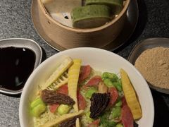 -三出山火锅(南京万象天地店)