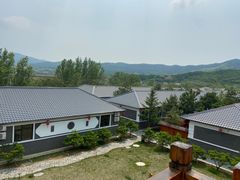 -大连步云山老汤度假山庄