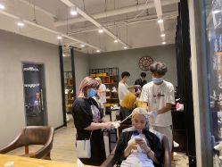 -藤野造型·专业烫染店