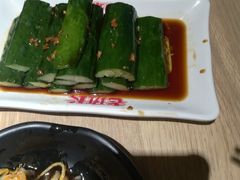 传统拍黄瓜-老班长手工灌汤包老店(东山店)