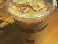 -雨舍咖啡(汉神购物广场咖啡街区店)