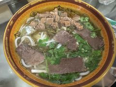牛肉粉-花溪牛肉粉(八鸽岩店)