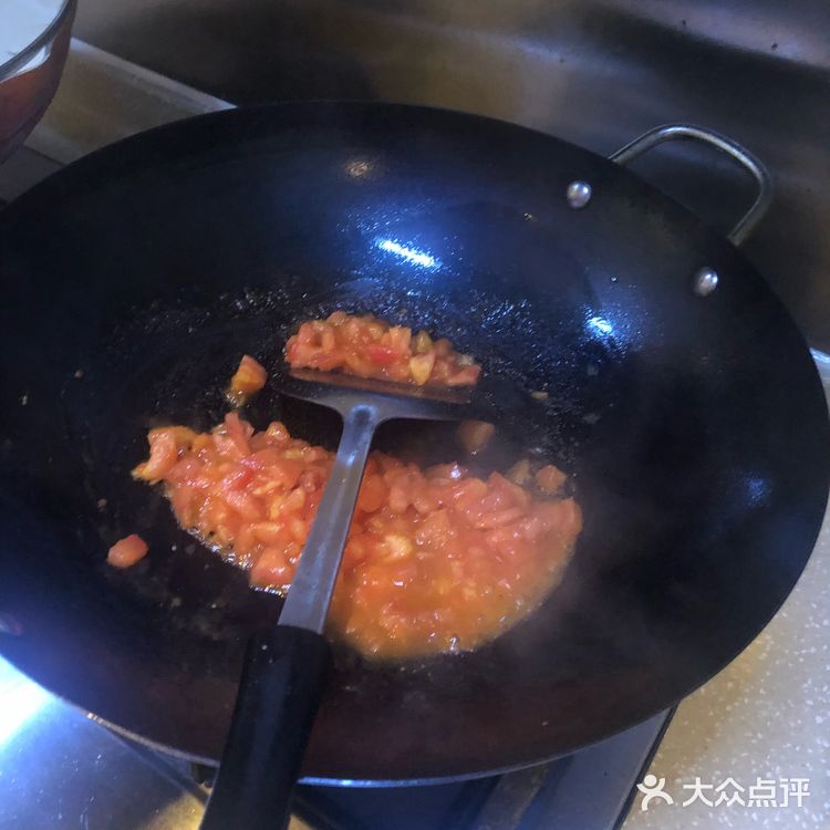 酸酸甜甜开胃又细滑入口的豆腐肉片汤