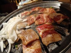 -明洞阿姨·韩式酱蟹烤肉·创意料理(三元桥店)