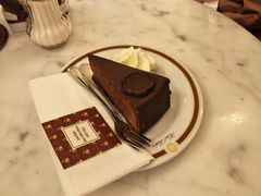 -Cafe Sacher(WIEN)