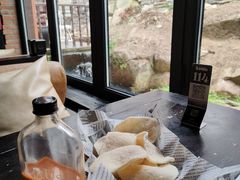 -泰莲庭·溪畔餐厅(雁栖湖店)