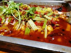 -琥珀老六龙虾(四里河店)