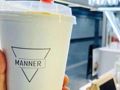 桂花拿铁-Manner Coffee(宜山路地铁站店)