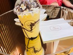 -VENCHI 闻绮(上海佛罗伦萨小镇店)