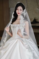 -艺憬婚纱礼服·造型(二七万达店)