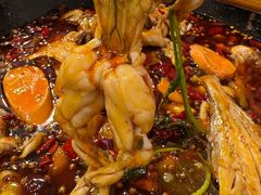 -鸿顺老铁锅美蛙鱼府(解放碑店)